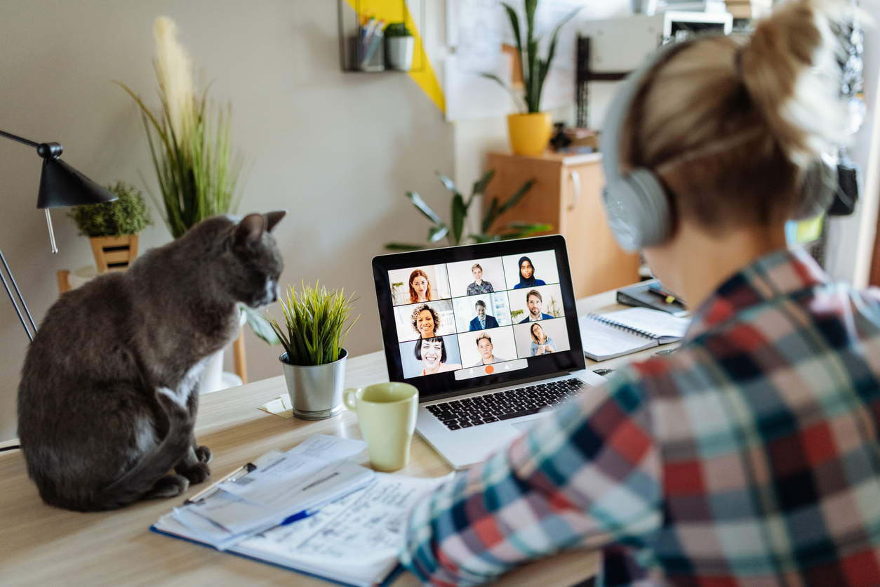 GENERE DONNA SMART WORKING